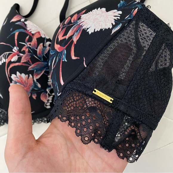LA VIE EN ROSE | Black floral padded bra - Picture 4 of 5